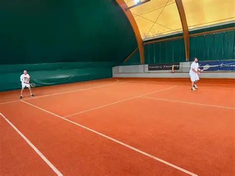 Tennis Club